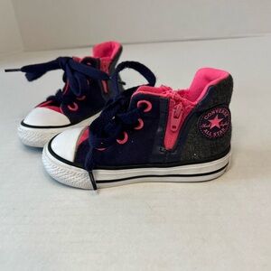 Converse All-Star shoes size‎ 5, baby